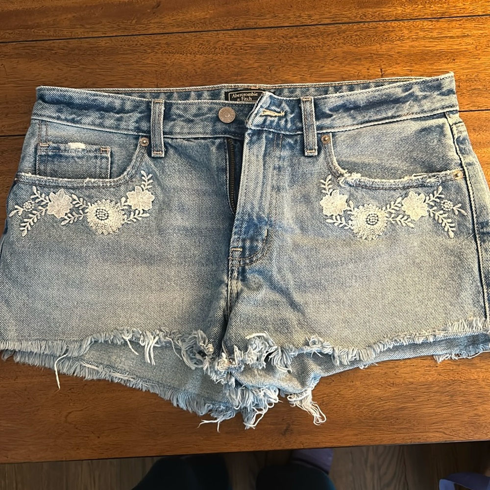 Abercrombie & fitch Jean shorts